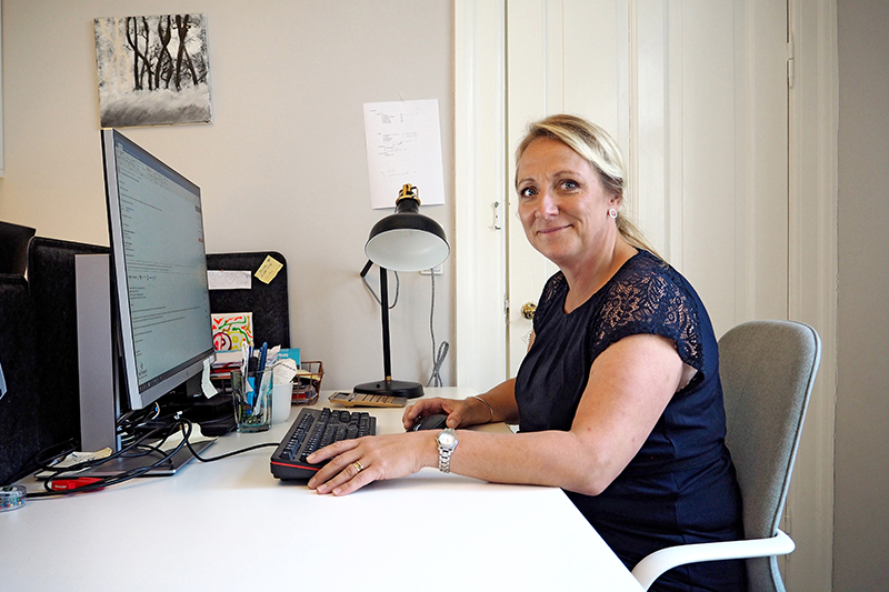 Marianne Milter Bay driver Fanø Firmaevent fra sit hjemmekontor.